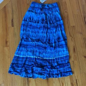 Flowy blue maxi skirt